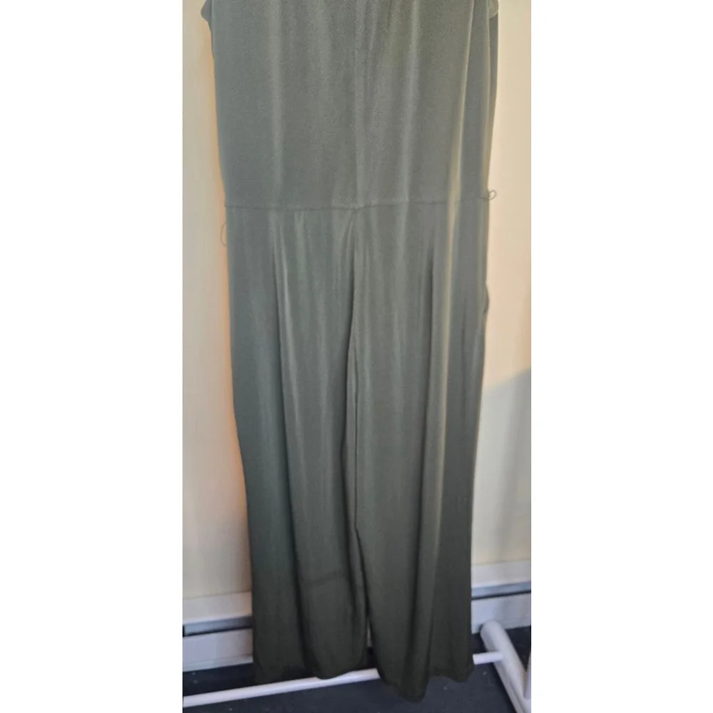 Women's Michael Kors Jumpsuit M Green with Gold Zipper